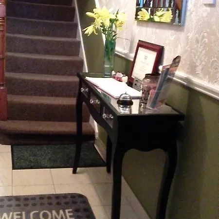 Greenview House فندق مبيت وإفطار ترالي